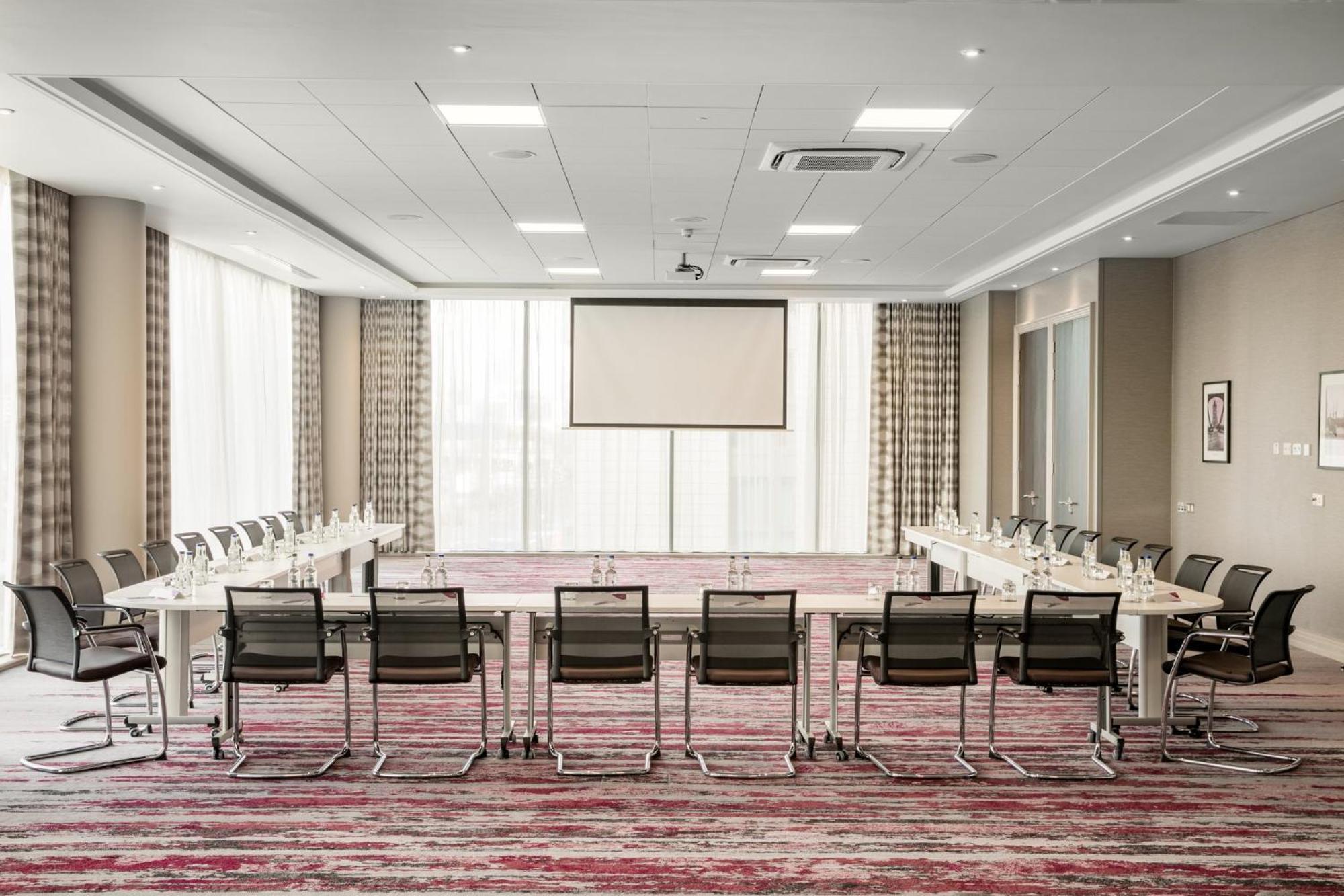 Crowne Plaza London - Docklands By Ihg Hotel Екстериор снимка